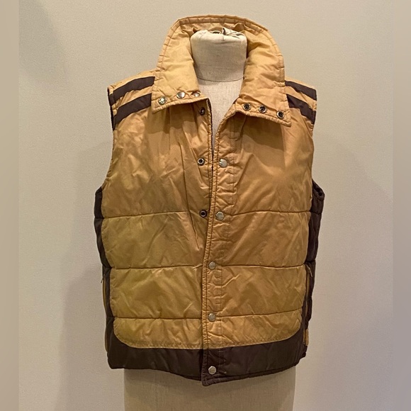 Vintage Holiday Ranger Outdoor Menswear Tan & Brown Retro Vest / Size M - Picture 2 of 13